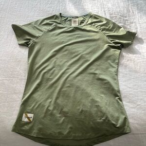 Tracksmith Twilight Tee